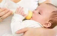 【新生兒】寶寶多大能喝牛奶？