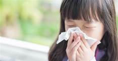 別當感冒治了！孩子鼻塞流鼻涕總不見好，這幾種情況要趕緊就醫